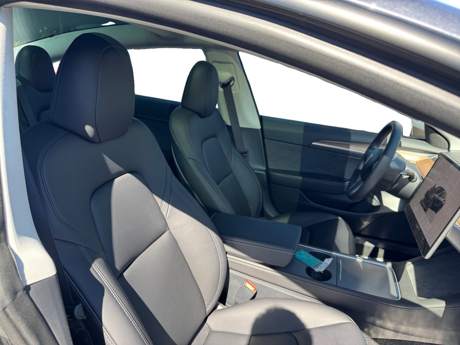 Used 2023 Tesla Model 3 Standard Range RWD image 15