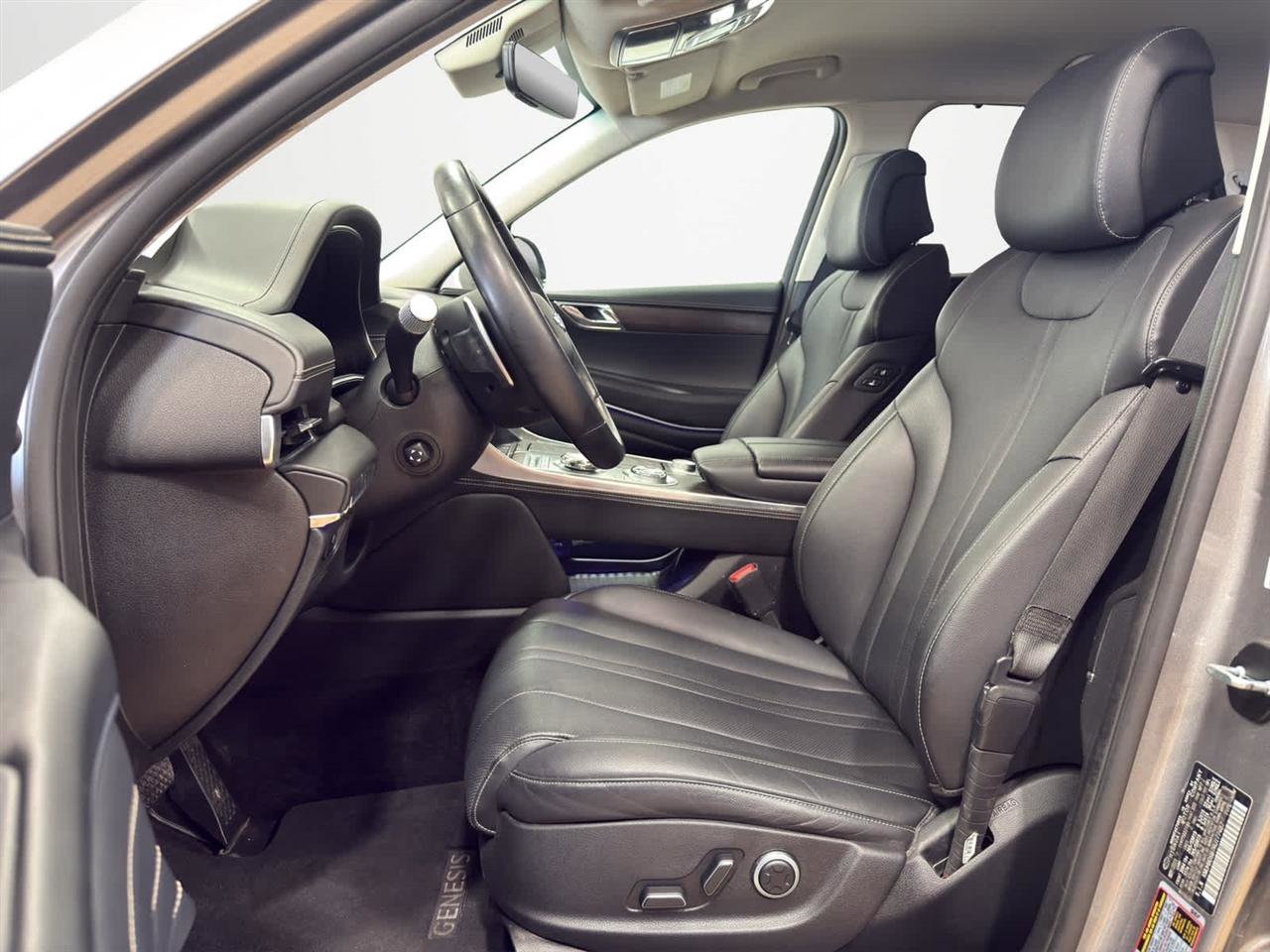 Used 2024 Genesis GV80 2.5T image 13