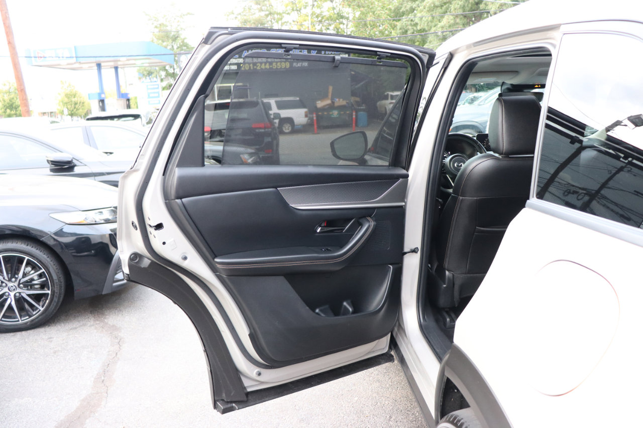 Used 2025 MAZDA CX-90 3.3 Turbo w/ Preferred Package image 30