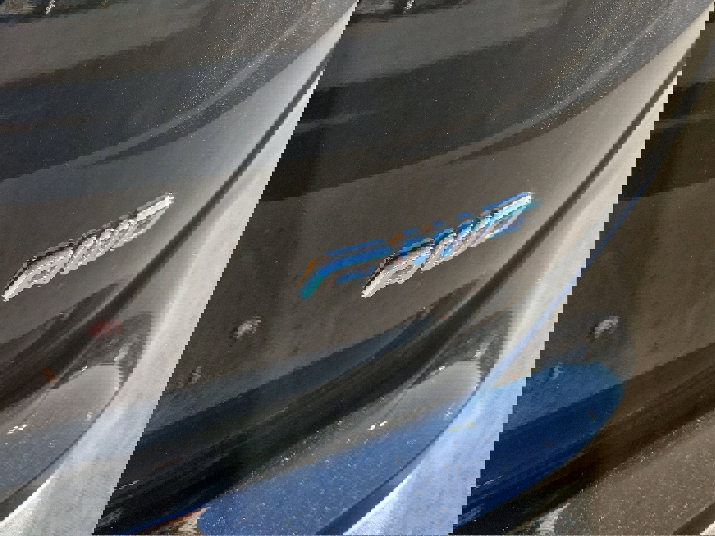 Used 2024 Ford Edge SEL w/ Convenience Package image 6