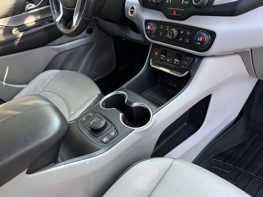 Used 2020 GMC Terrain SLT w/ Preferred Package AWD/4WD image 36