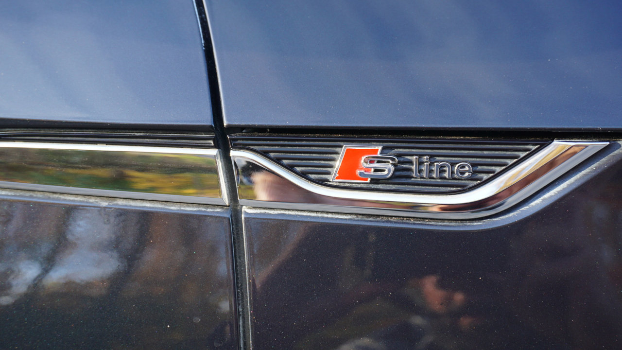 Used 2018 Audi A5 2.0T Premium w/ S Line Sport Package image 13