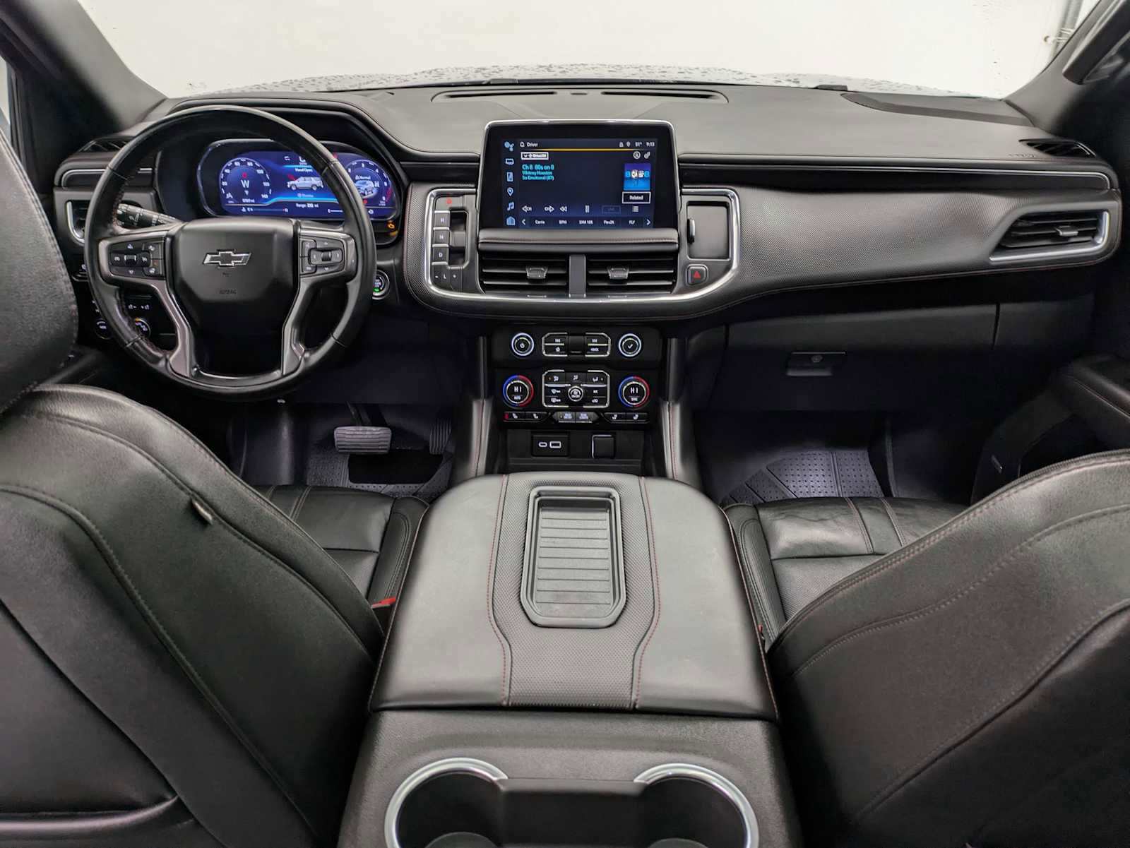 Used 2024 Chevrolet Tahoe RST w/ Luxury Package image 17