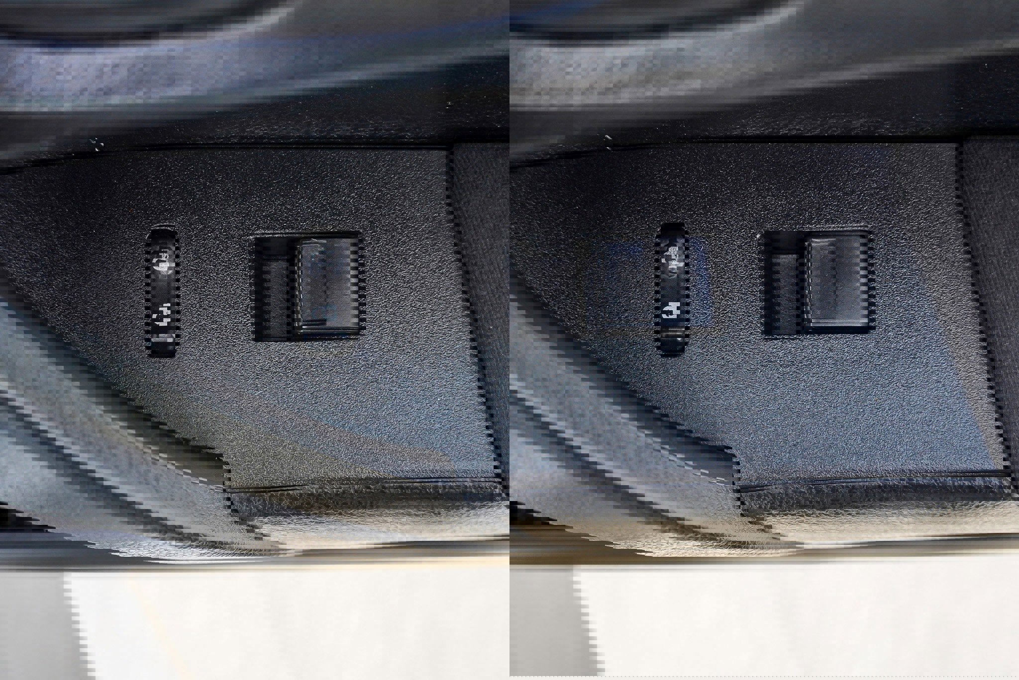 Certified 2017 Toyota Corolla L w/ Carpet Mat Package (TMS) image 25