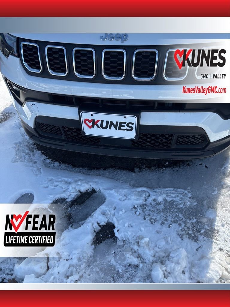 Used 2025 Jeep Compass Latitude