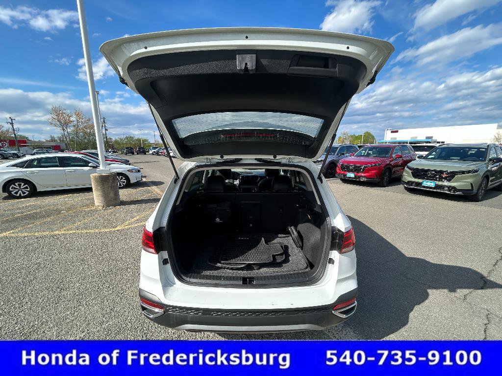 Used 2022 Volkswagen Taos SE AWD/4WD image 11