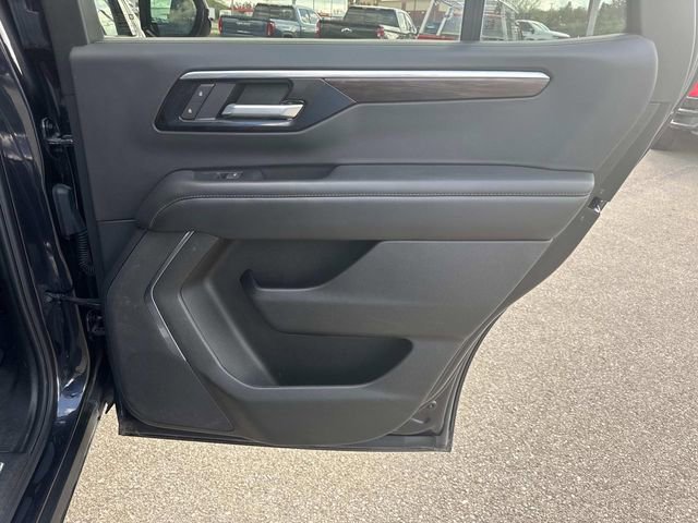 Used 2025 Chevrolet Tahoe Z71 image 21