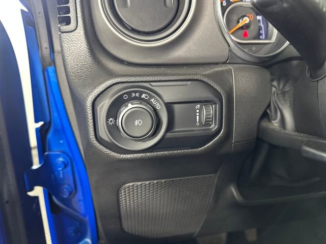 Used 2023 Jeep Wrangler Sport S image 18