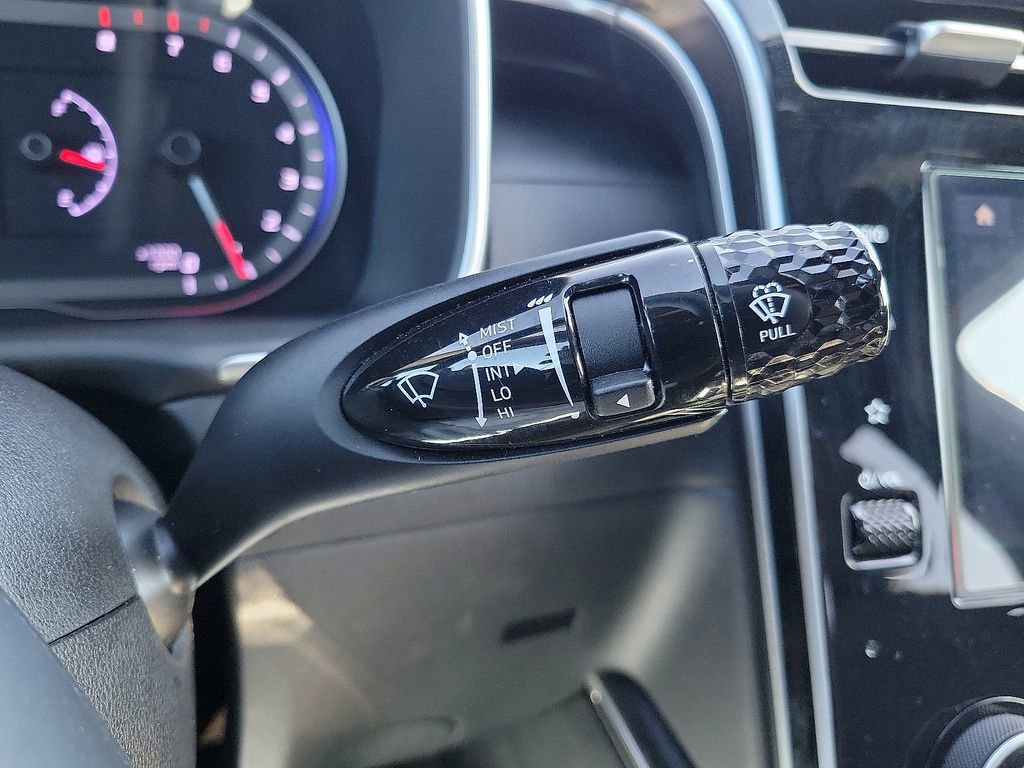 Used 2023 Hyundai Santa Cruz SEL image 20