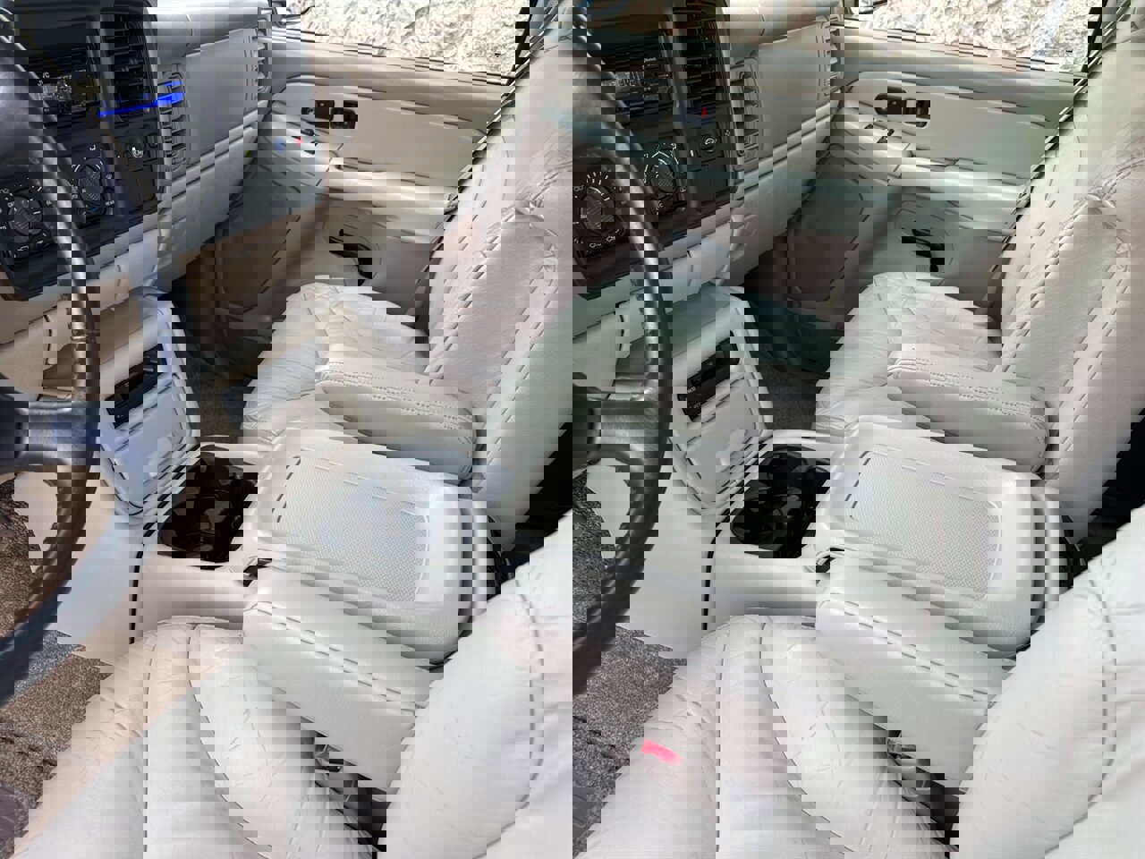 Used 2002 GMC Yukon XL 2500 SLT image 23