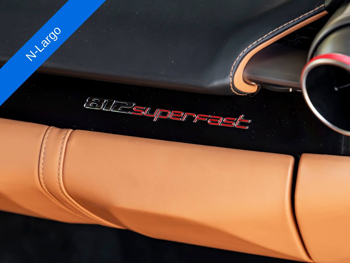 Used 2020 Ferrari 812 Superfast RWD image 42