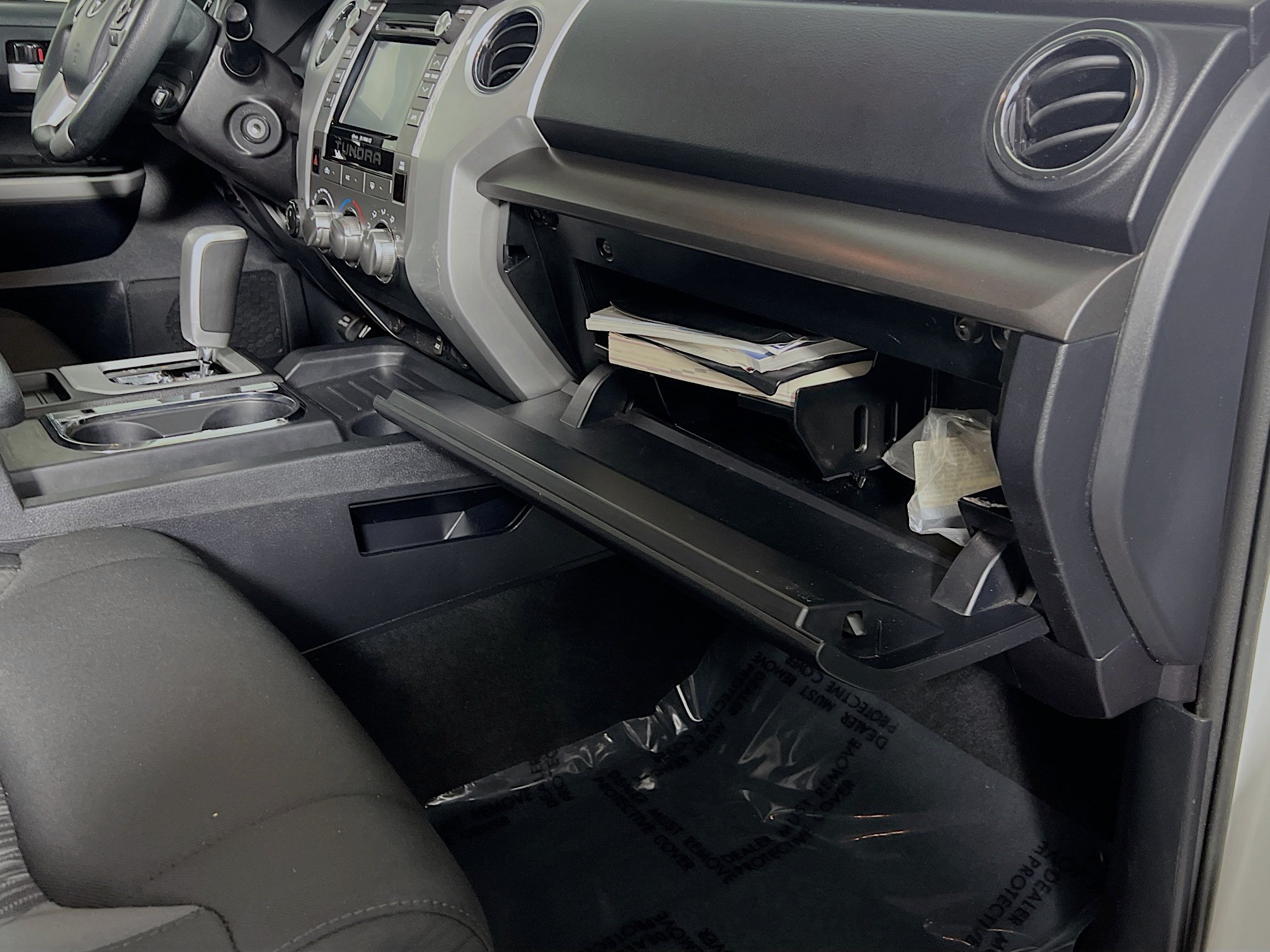 Used 2018 Toyota Tundra SR5 w/ SR5 Upgrade Package AWD/4WD image 33