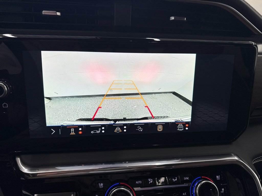 Used 2025 GMC Sierra 1500 Denali Ultimate image 10