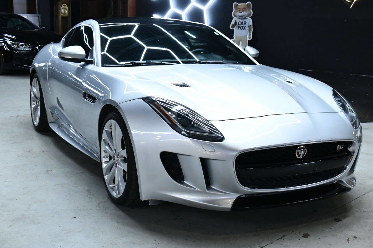 Used 2016 Jaguar F-TYPE S image 15