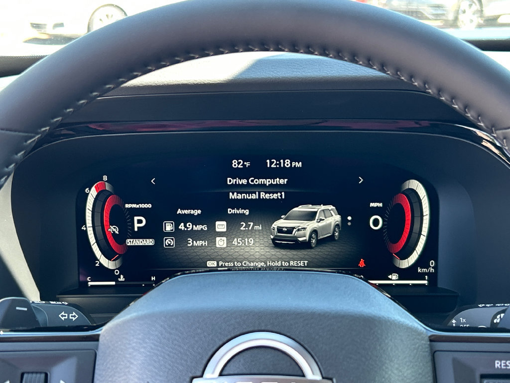 New 2026 Nissan Pathfinder SL w/ SL Premium Package FWD image 23
