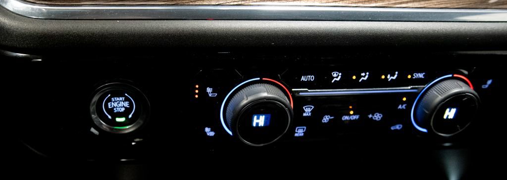 Used 2023 Chevrolet Silverado 1500 LT Trail Boss image 21