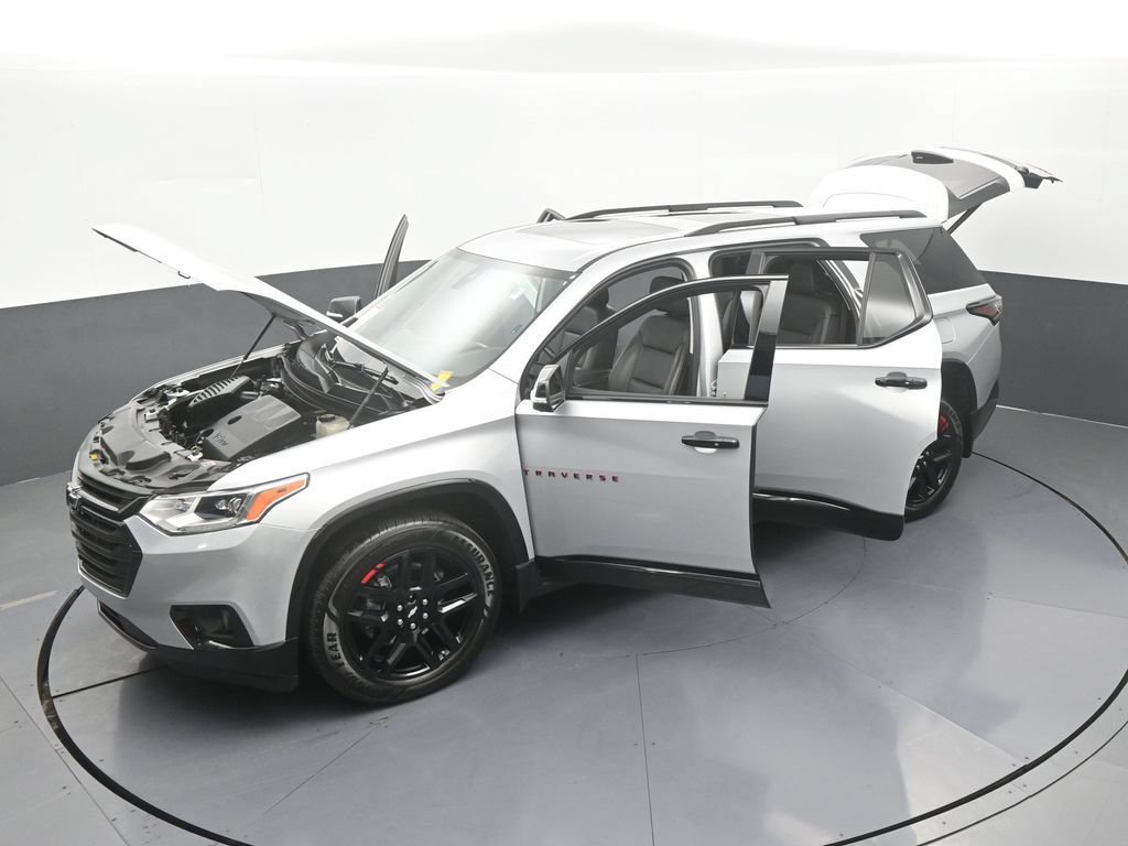Used 2021 Chevrolet Traverse Premier w/ Redline Edition FWD image 78