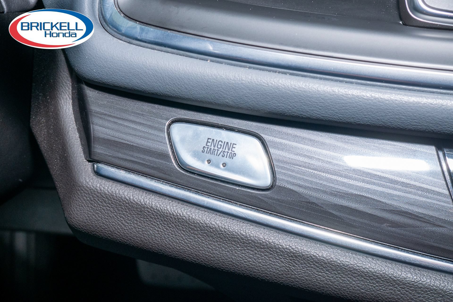 Used 2024 Buick Enclave Essence w/ Technology Package FWD image 29