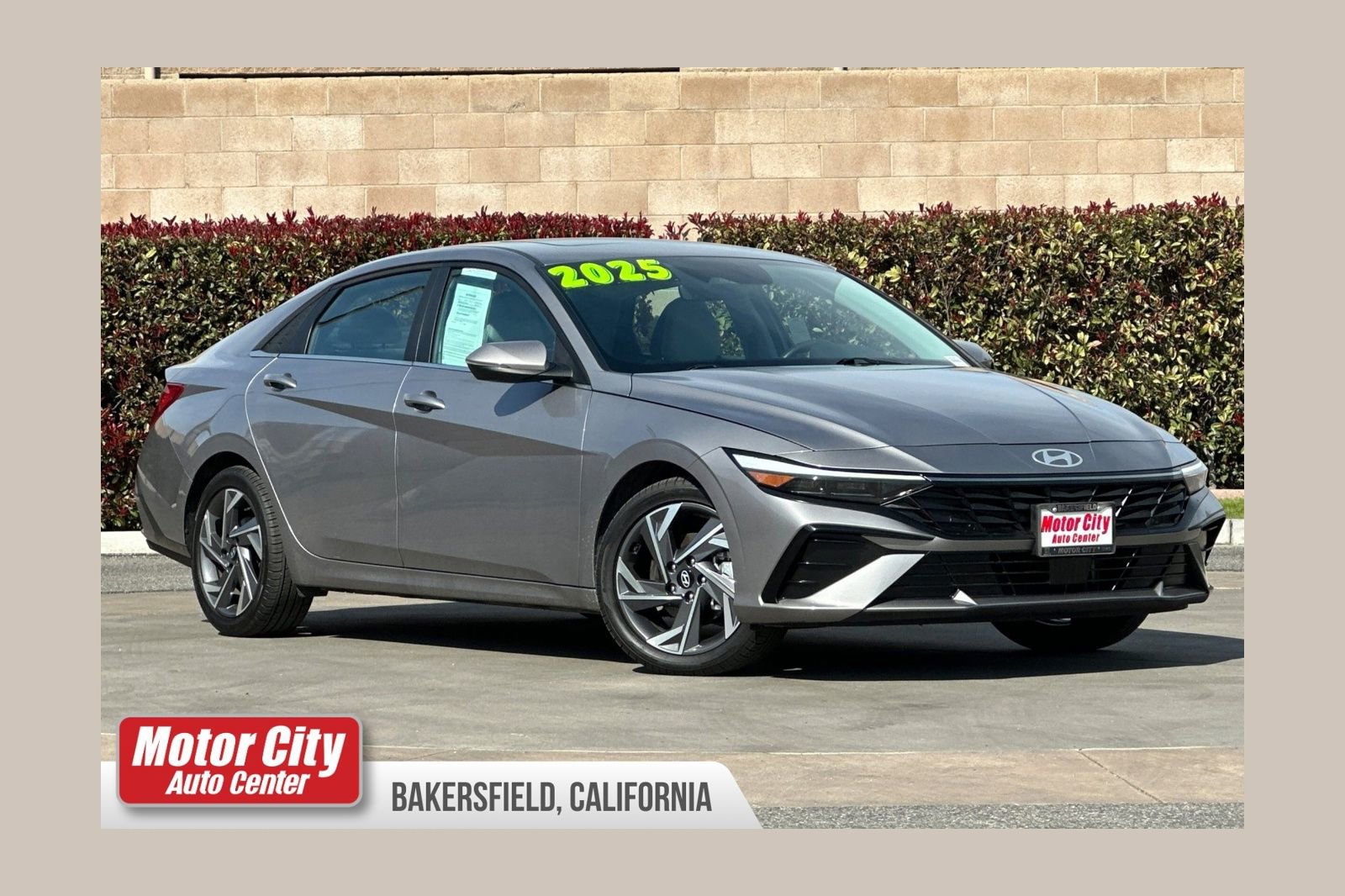 Used 2025 Hyundai Elantra Limited