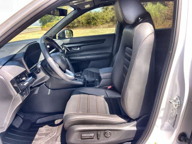 Used 2025 Honda CR-V Sport Touring image 11