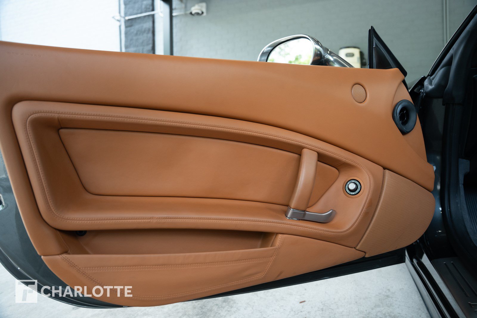 Used 2012 Ferrari California RWD image 20