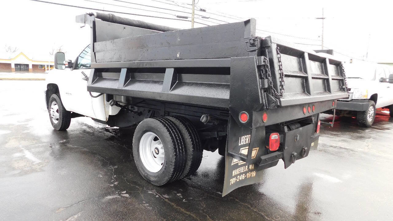 Used 2013 Chevrolet Silverado 3500 W/T w/ Snow Plow Prep Package image 10
