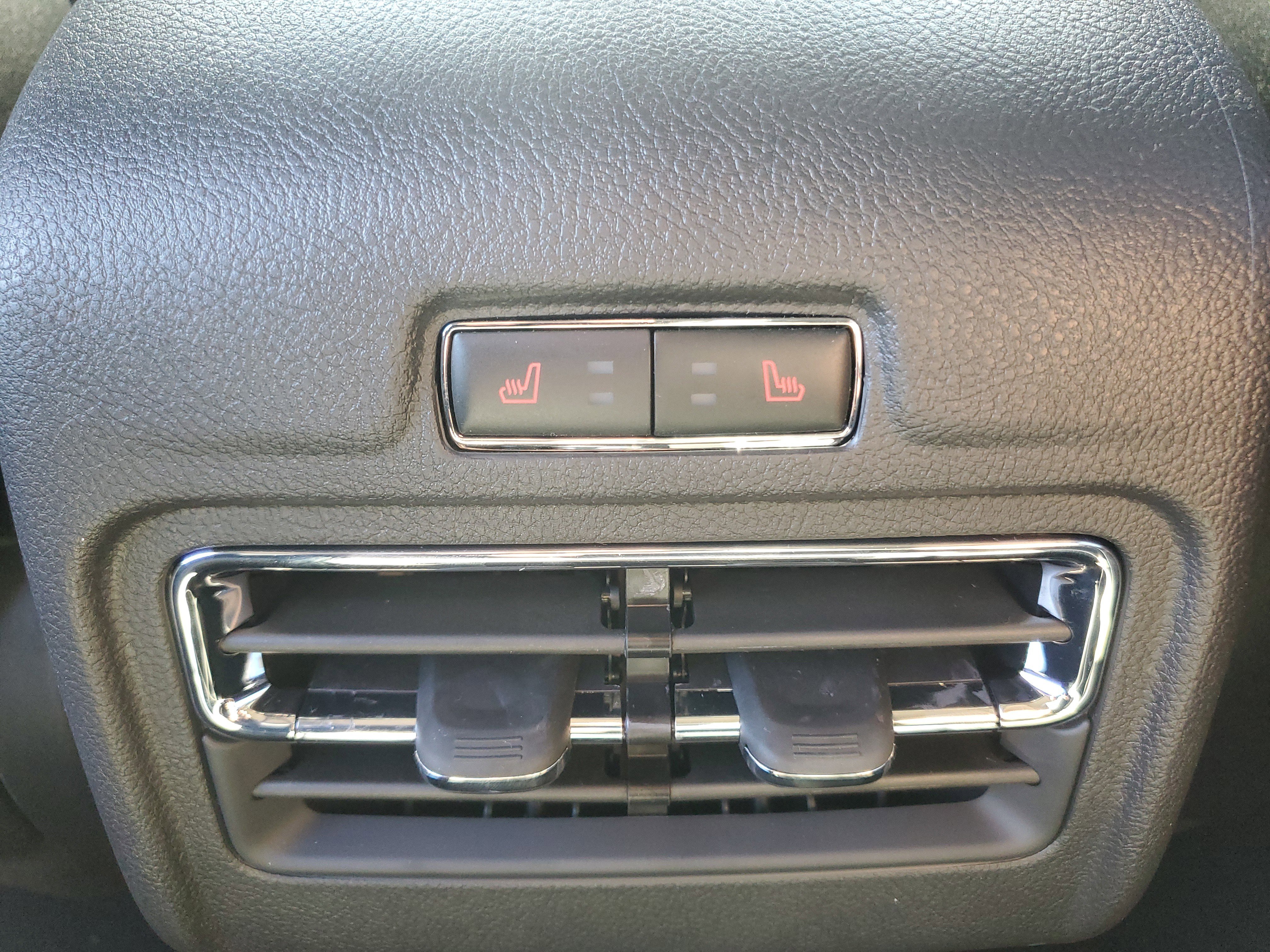 New 2025 Lincoln Corsair Reserve w/ Equipment Group 202A image 27