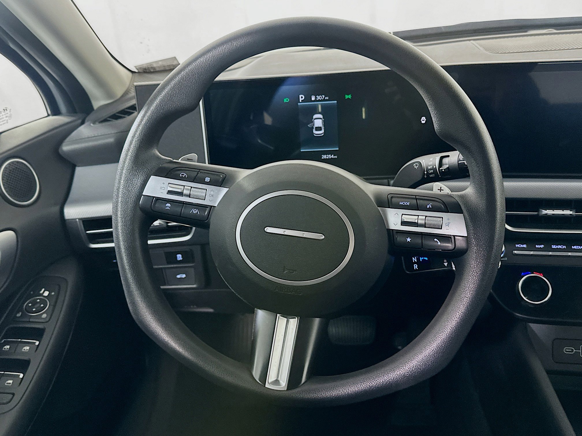 Used 2025 Hyundai Sonata SEL FWD image 18