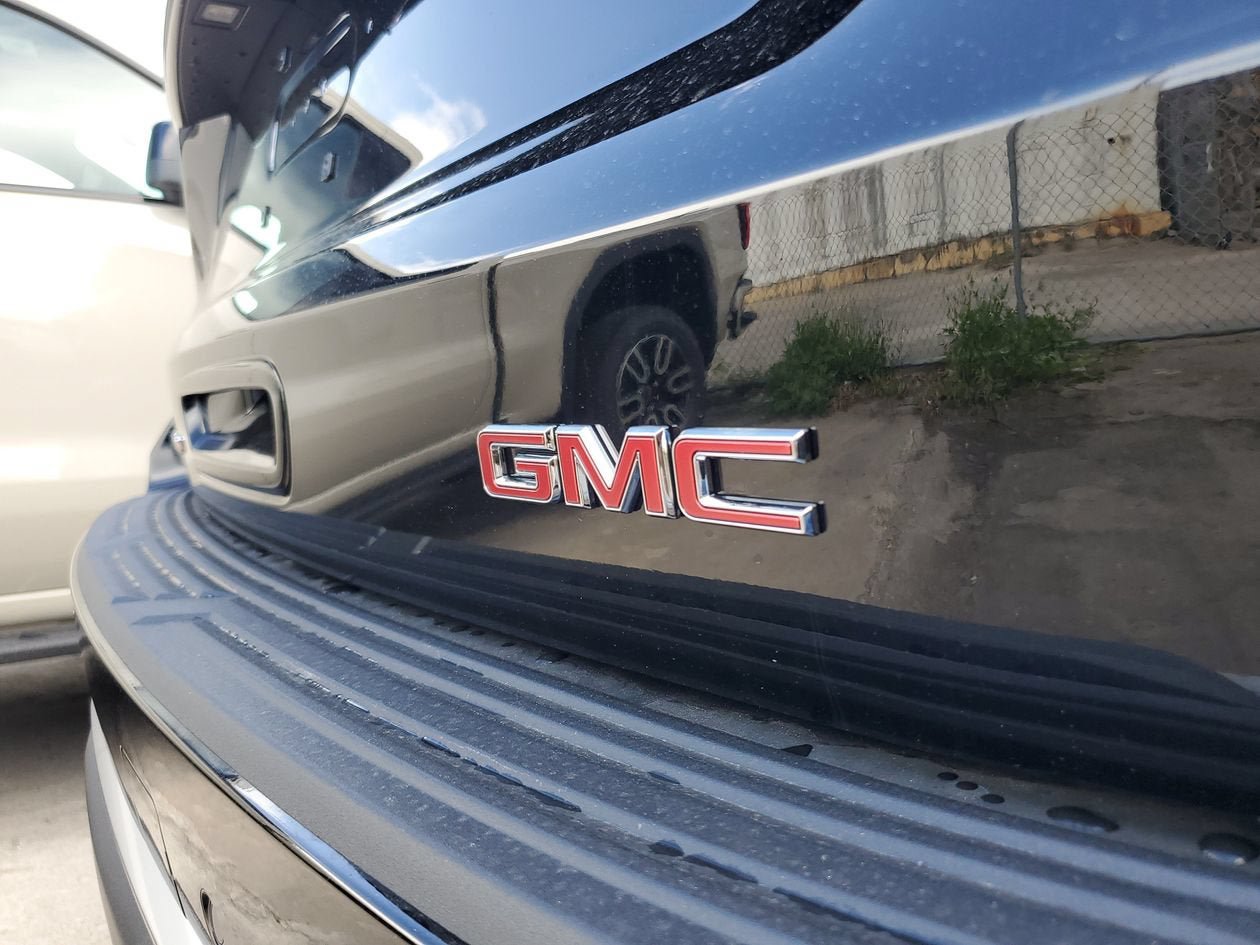 New 2026 GMC Yukon XL Denali RWD image 7