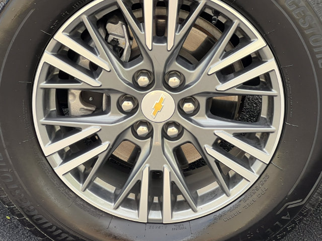 Used 2026 Chevrolet Traverse LT AWD/4WD image 7