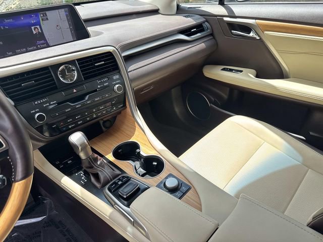 Used 2019 Lexus RX 350L AWD w/ Premium Package image 27