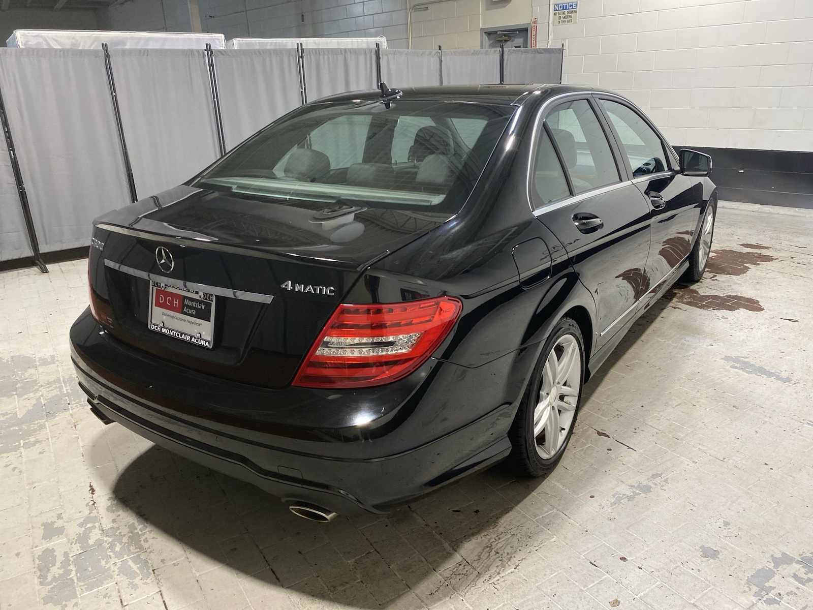 Used 2013 Mercedes-Benz C 300 4MATIC Sedan image 26