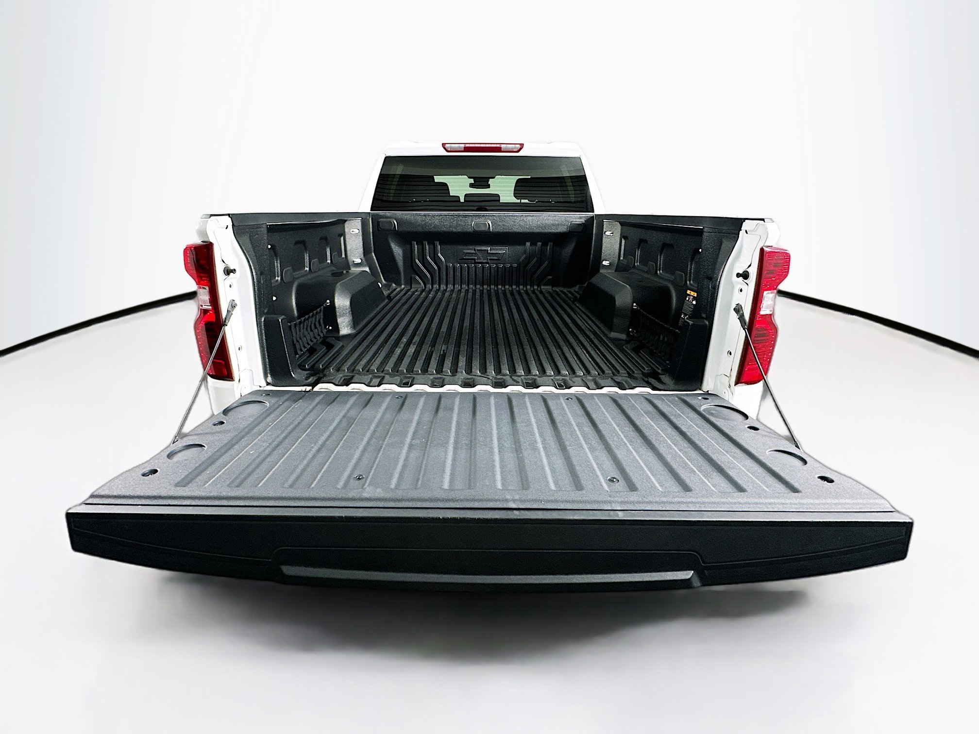 Used 2022 Chevrolet Silverado 1500 LT image 28