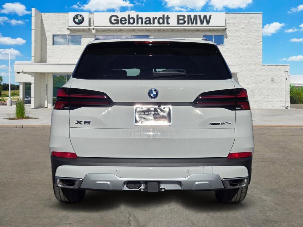 New 2026 BMW X5 xDrive50e w/ Premium Package image 6