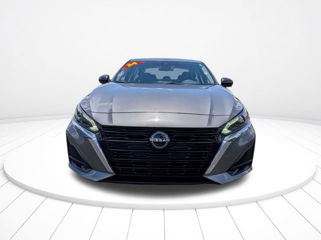 Used 2024 Nissan Altima 2.5 SV FWD image 8