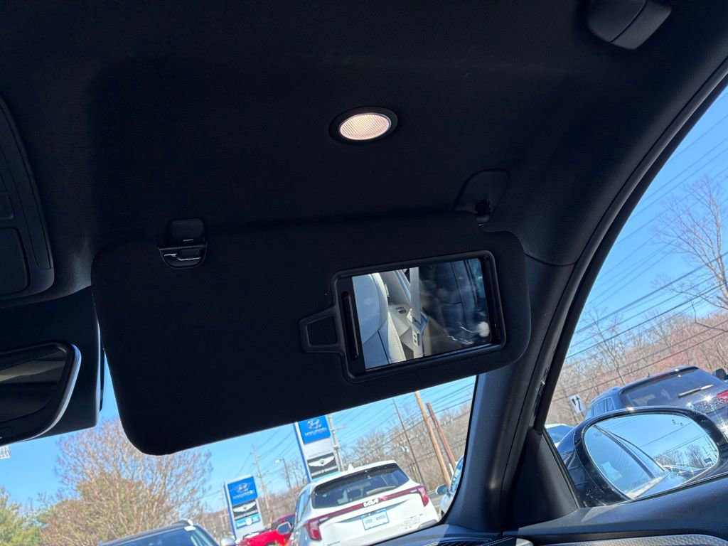 Used 2023 Genesis G70 3.3T w/ Sport Advanced Package image 43