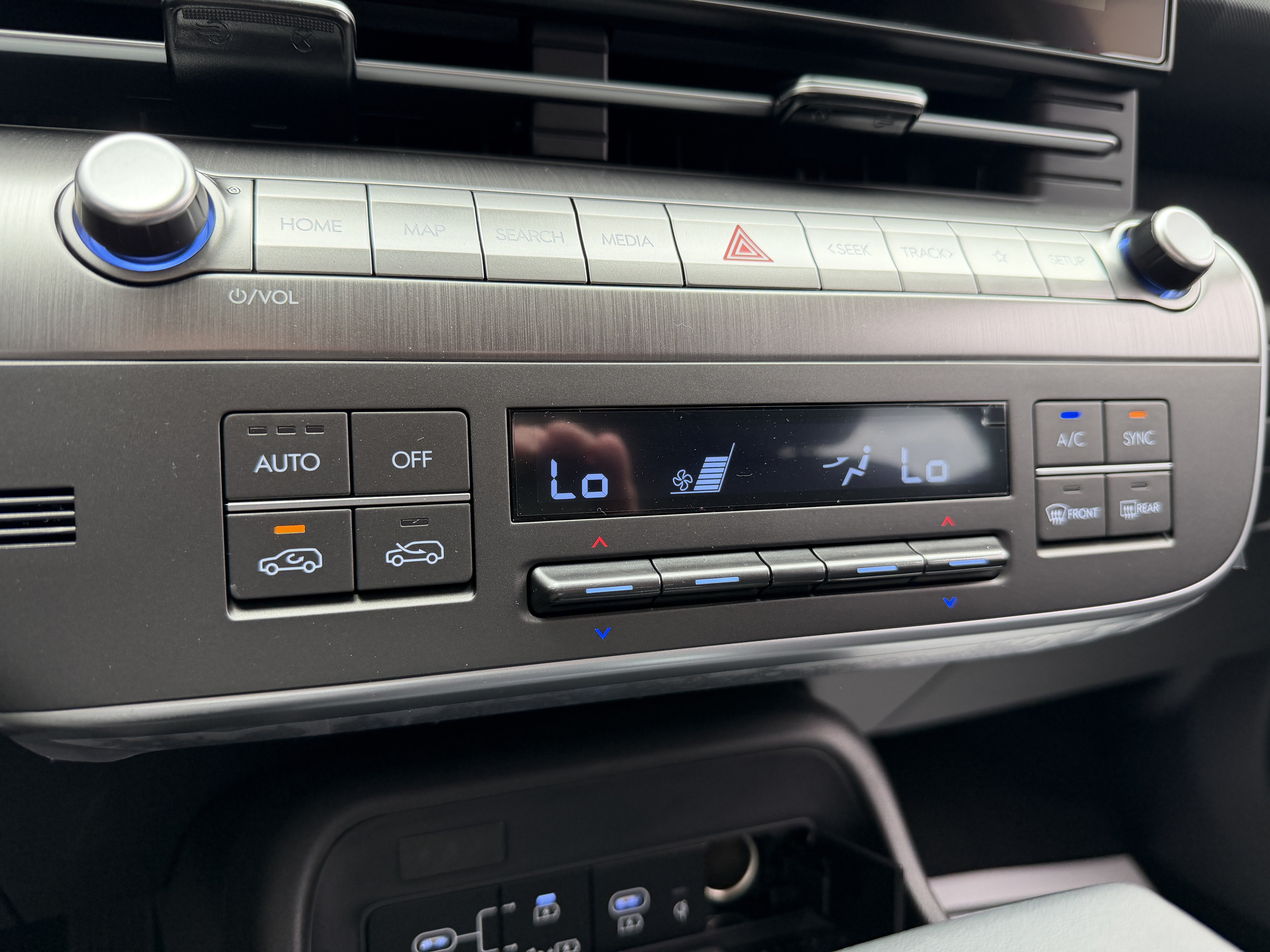New 2026 Hyundai Kona SEL Sport AWD/4WD image 35