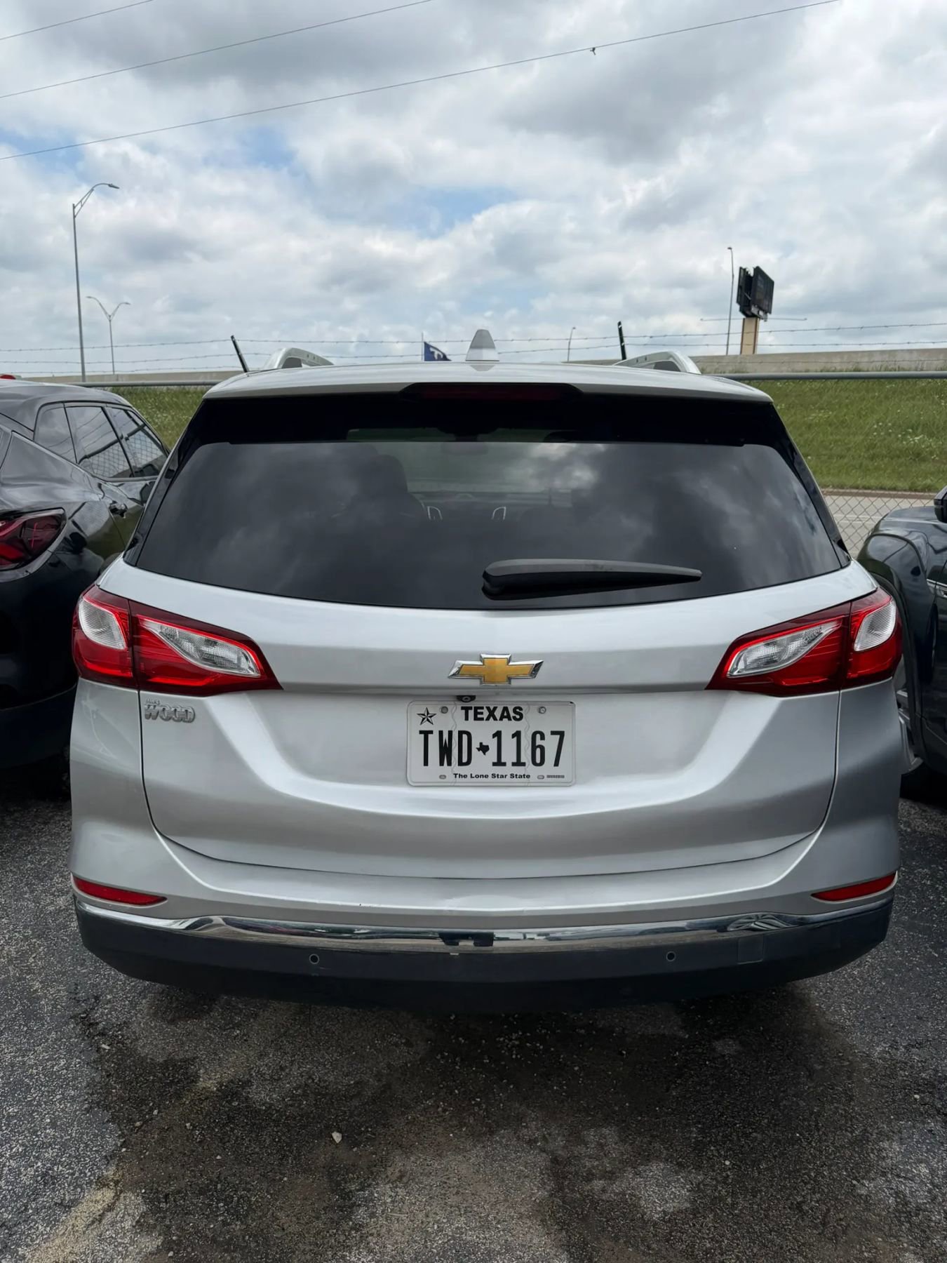 Used 2019 Chevrolet Equinox Premier FWD image 15