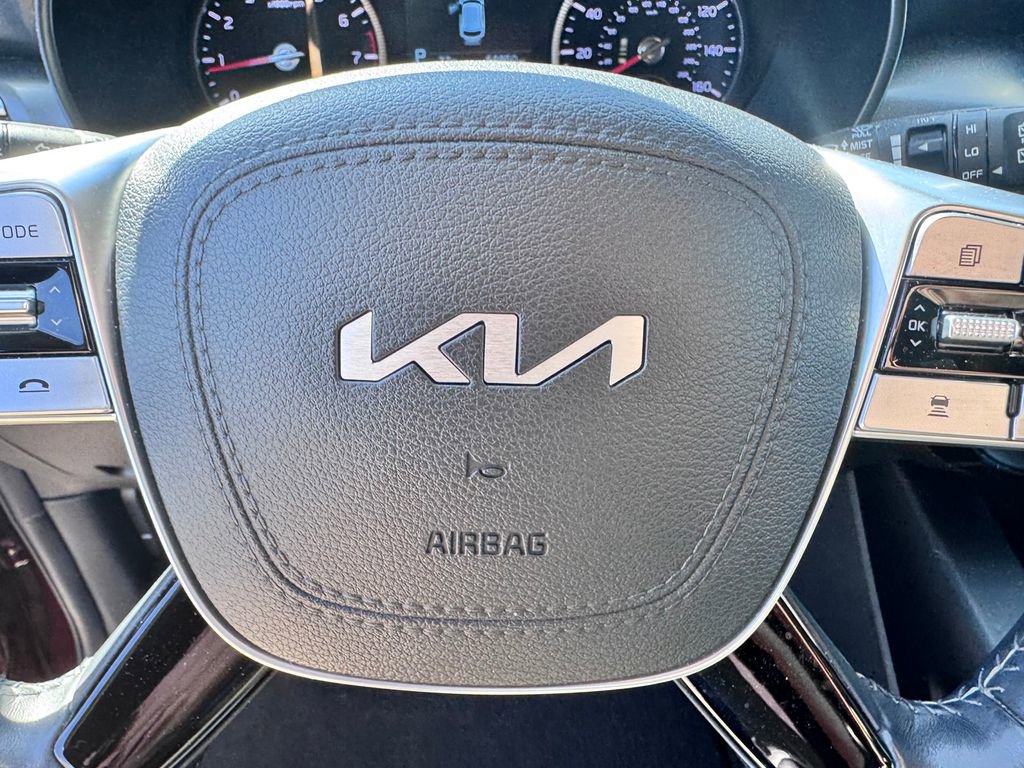 Used 2022 Kia Telluride LX image 18