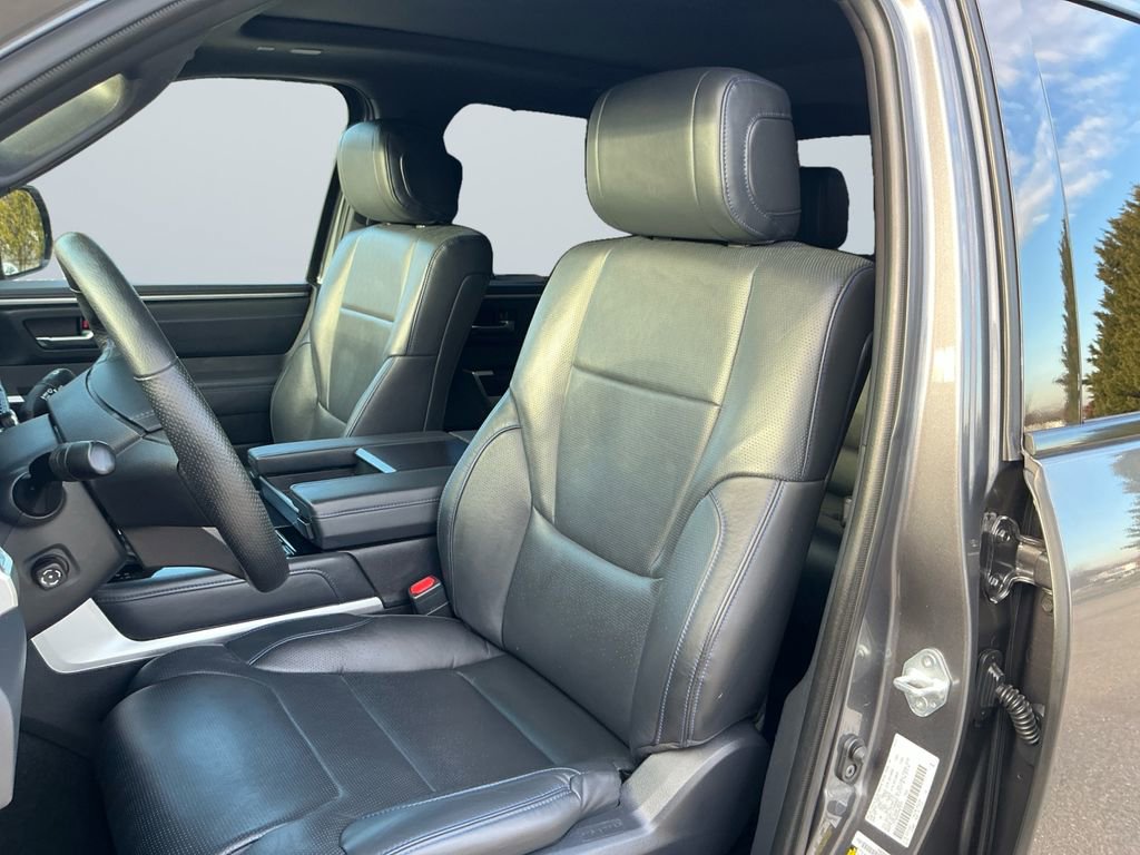 Used 2023 Toyota Tundra Platinum image 10