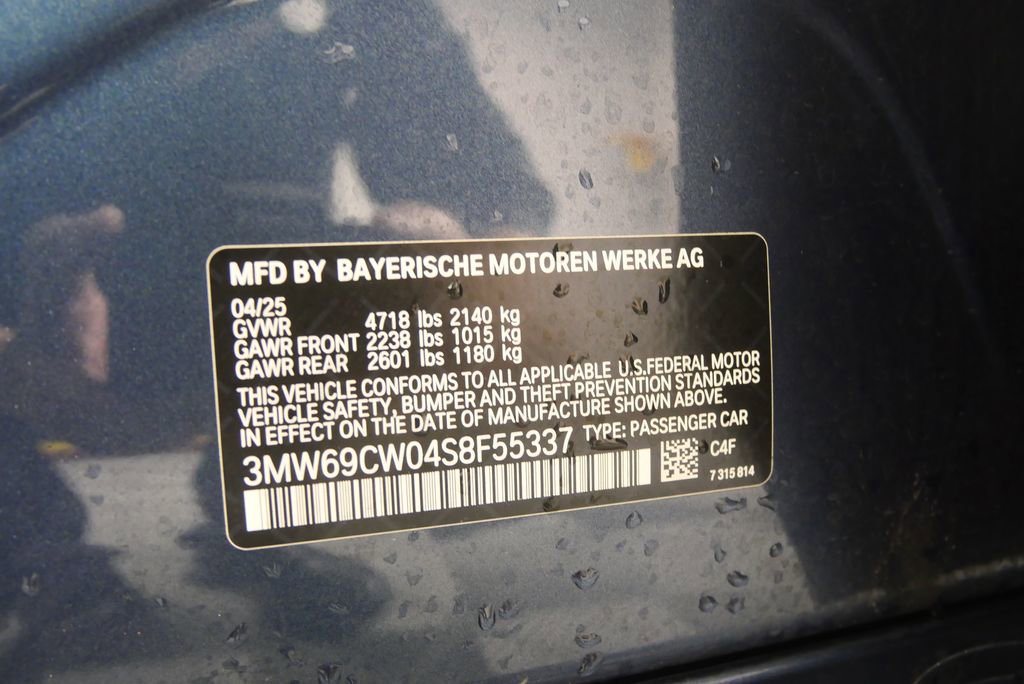 Certified 2025 BMW 330i Sedan image 27