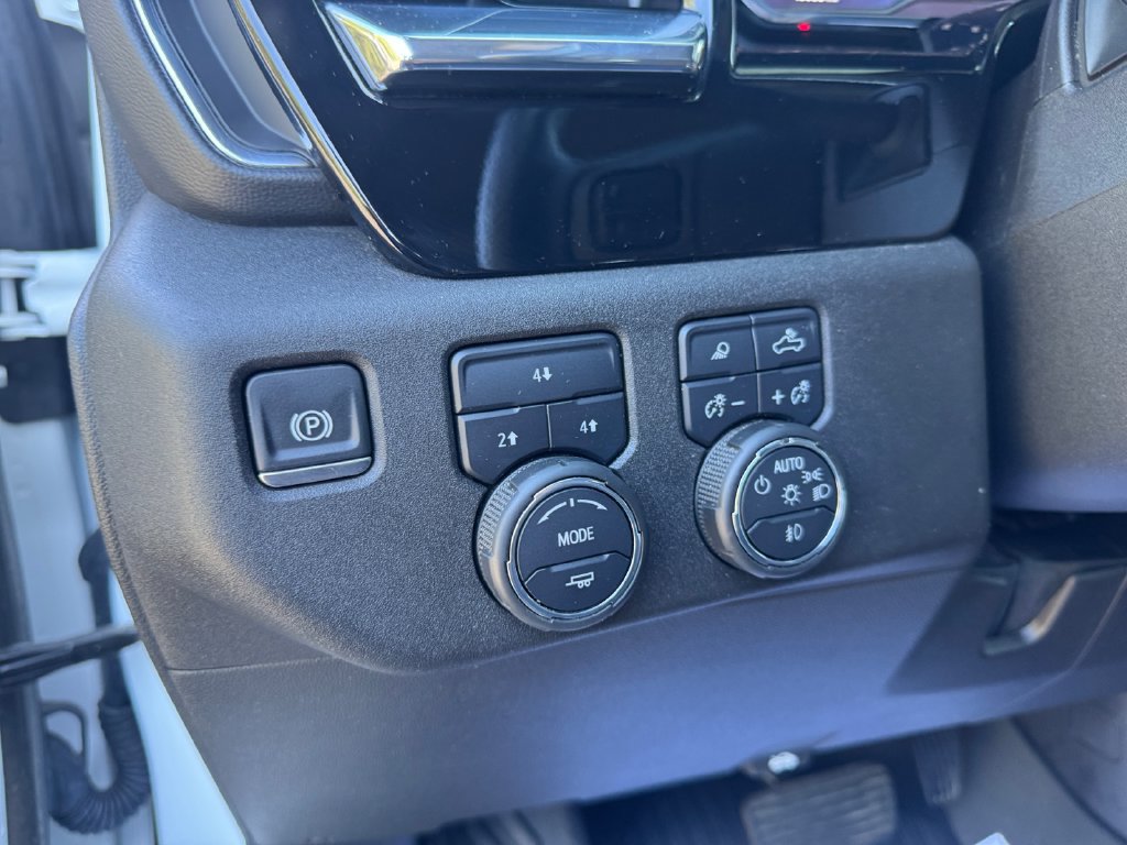 Used 2024 Chevrolet Silverado 2500 LT w/ Safety Package AWD/4WD image 27
