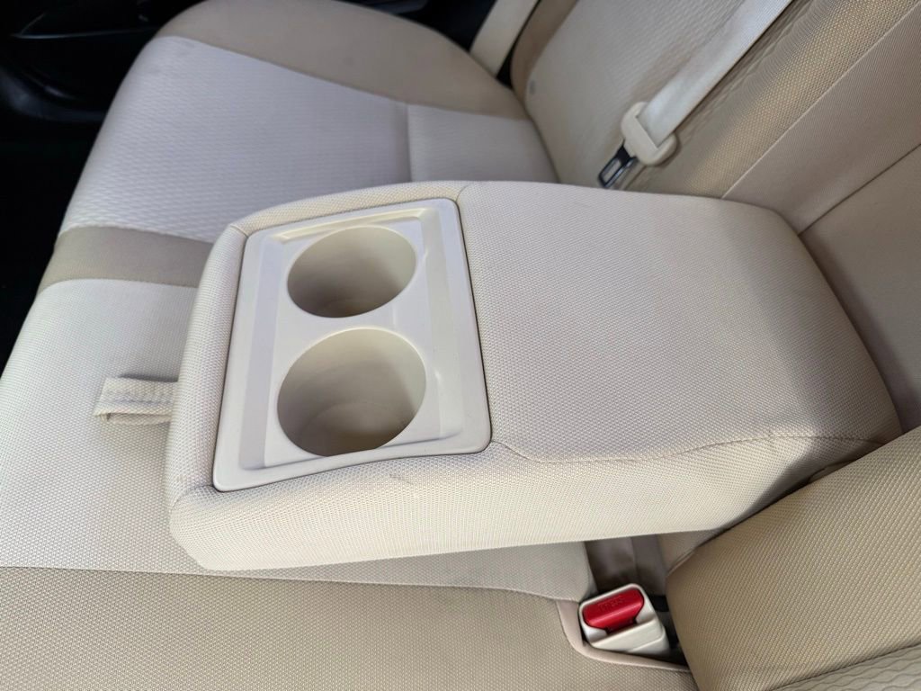 Used 2017 Toyota Corolla LE w/ Carpet Mat Package (TMS) image 18