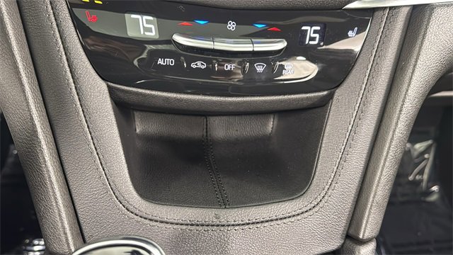 Used 2025 Cadillac XT5 Premium Luxury image 29