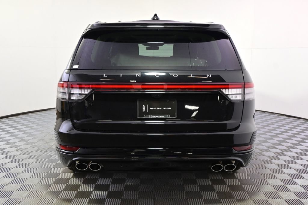 New 2026 Lincoln Aviator AWD image 5