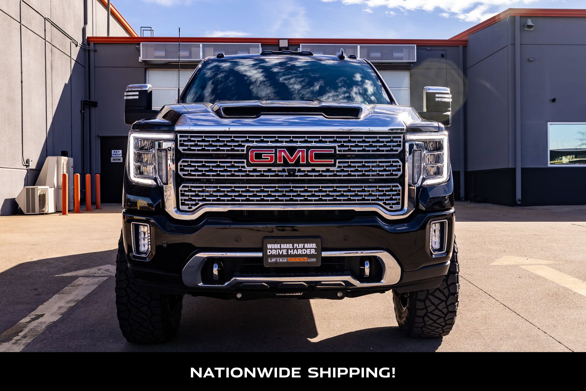 Used 2023 GMC Sierra 2500 Denali w/ Denali Black Diamond Edition image 4
