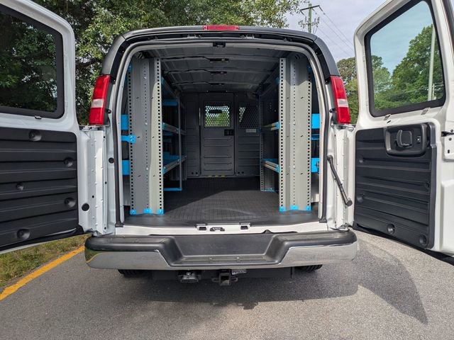 New 2026 Chevrolet Express 2500 w/ Driver Convenience Package RWD image 19