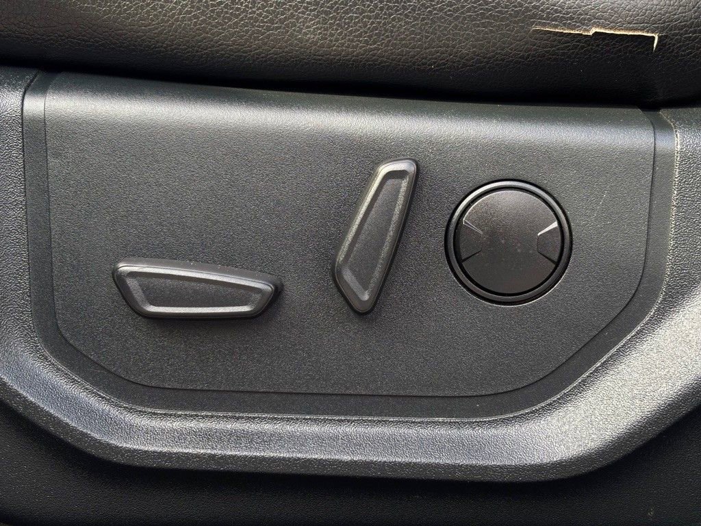 Used 2021 Ford F350 Lariat w/ Lariat Ultimate Package image 21
