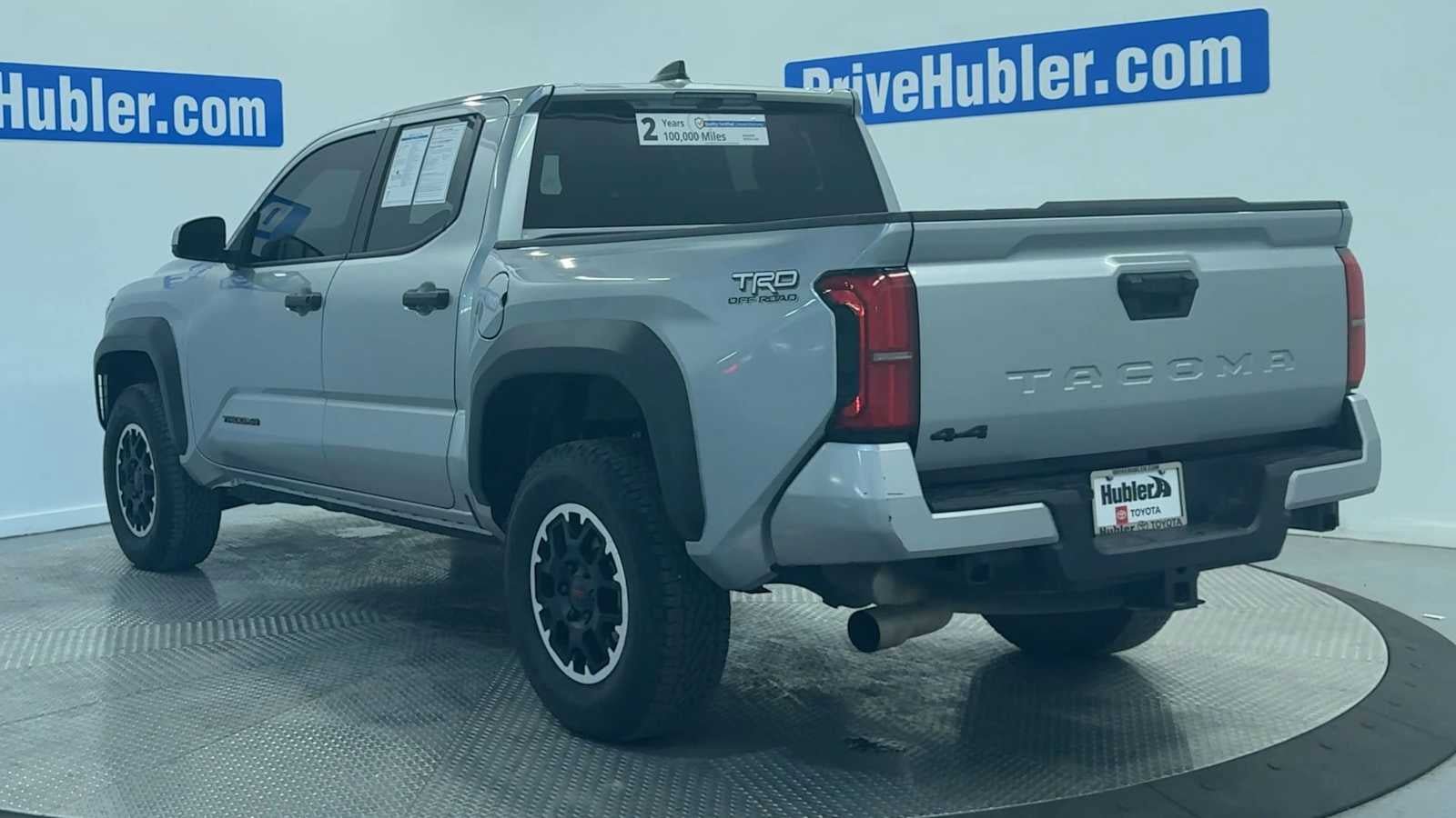 Used 2024 Toyota Tacoma TRD Off-Road AWD/4WD image 6
