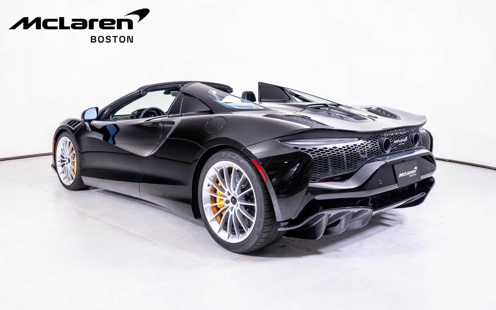 New 2026 McLaren Artura Spider image 5